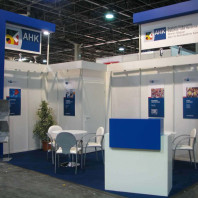 kiállítási stand, installációs standok